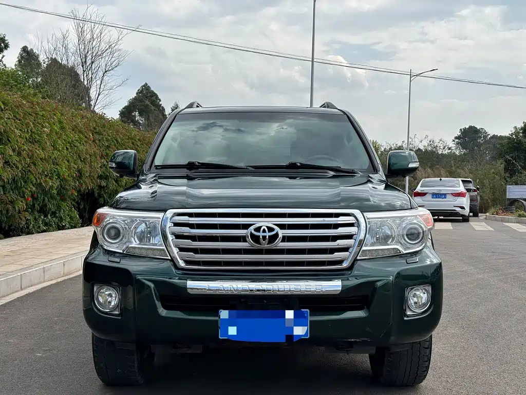 Toyota Land Cruiser 2015 — фото 2