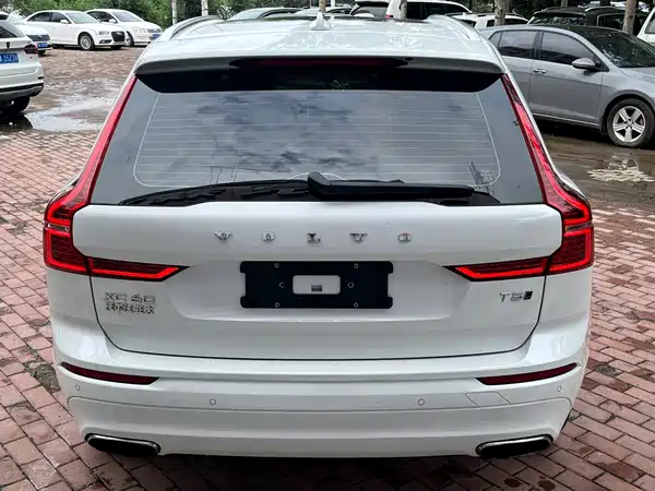 Volvo XC60 2019