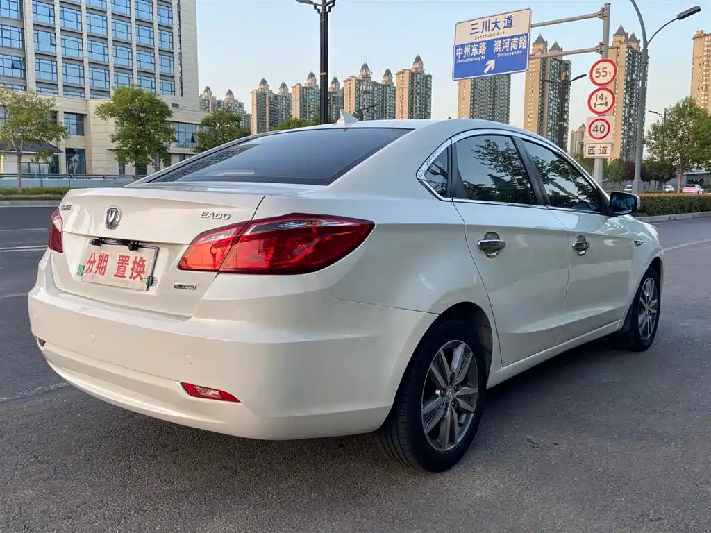Changan Eado 2015 — фото 12