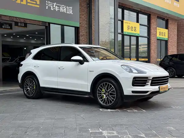 Porsche Cayenne New Energy 2019
