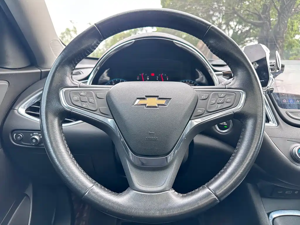 Chevrolet Malibu XL 2021 — фото 13