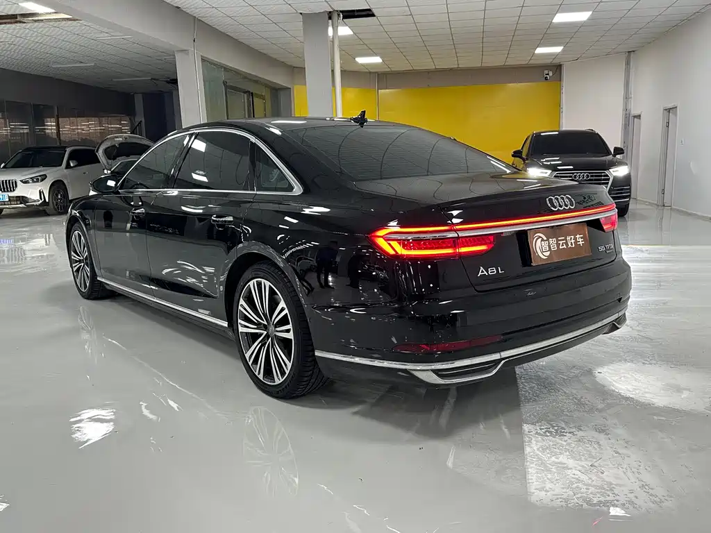 Audi A8 2019