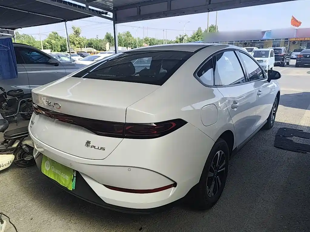 BYD Qin PLUS 2026 — фото 7