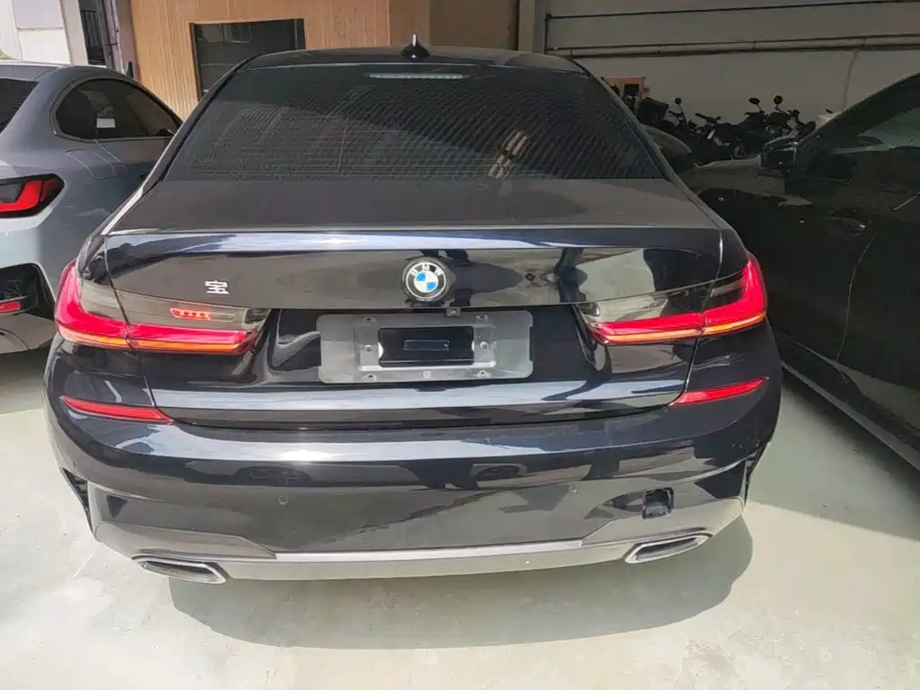 BMW 3 Series 2022