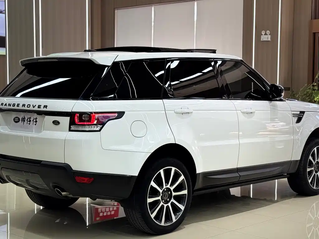 Land Rover Sport 2017 — фото 10
