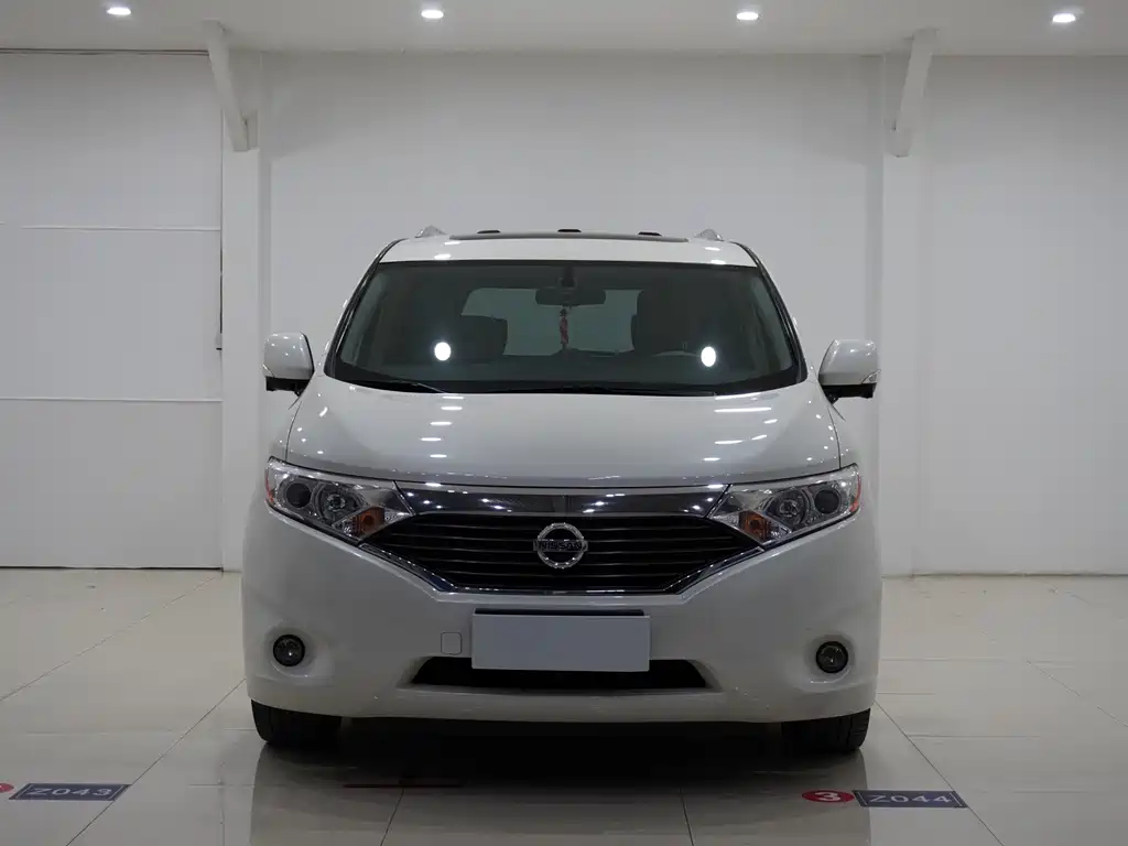 Nissan Quest 2016