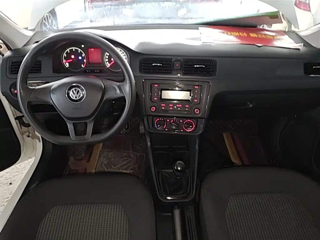 Volkswagen Santana 2016 — фото 10