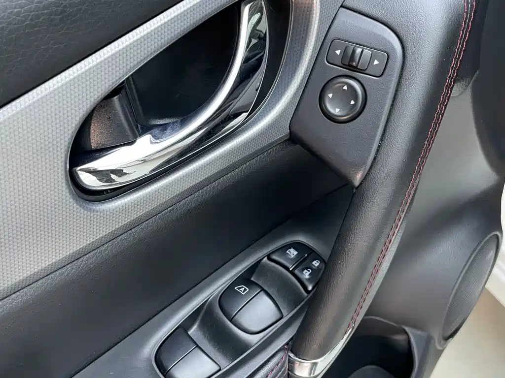 Nissan Qashqai 2023 — фото 10