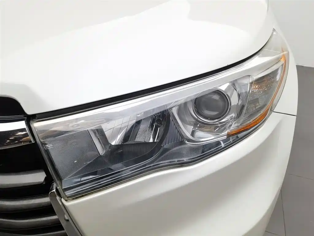 Toyota Highlander 2016 — фото 7