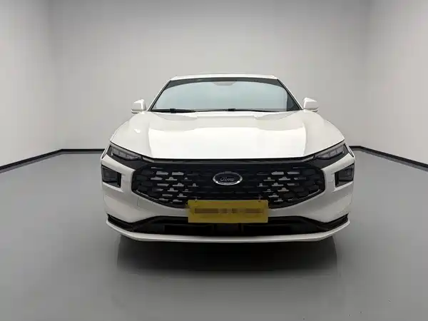 Ford Mondeo 2025