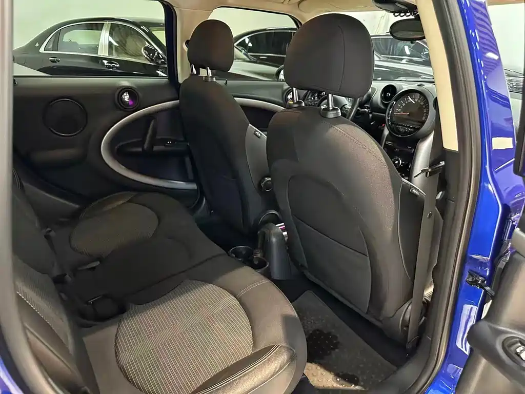 MINI Countryman 2015