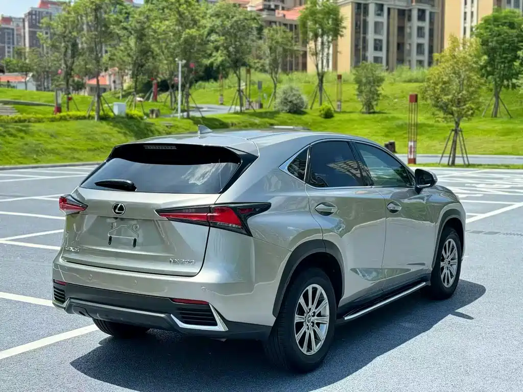 Lexus NX 2020 — фото 7