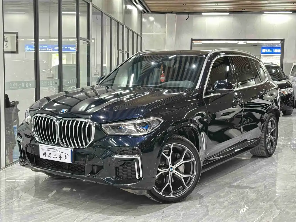 BMW X5 2023 — фото 1