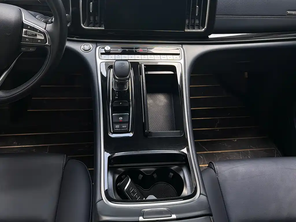 GAC Motor Trumpchi M8 2023 — фото 13