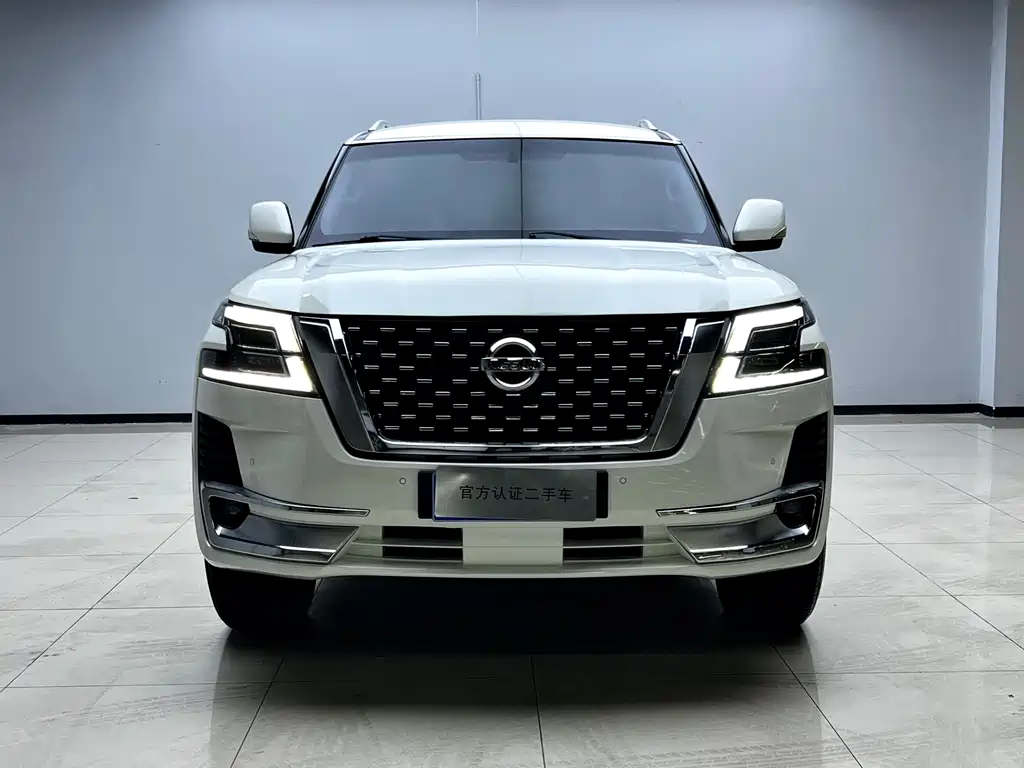 Nissan Patrol 2018 — фото 2