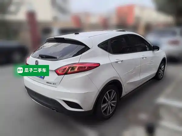 Changan Eado XT 2015