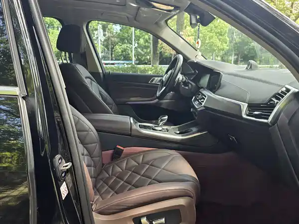 BMW X5 2023