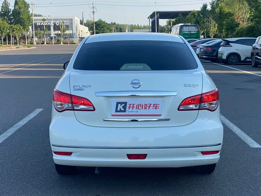 Nissan Sylphy 2019 — фото 12