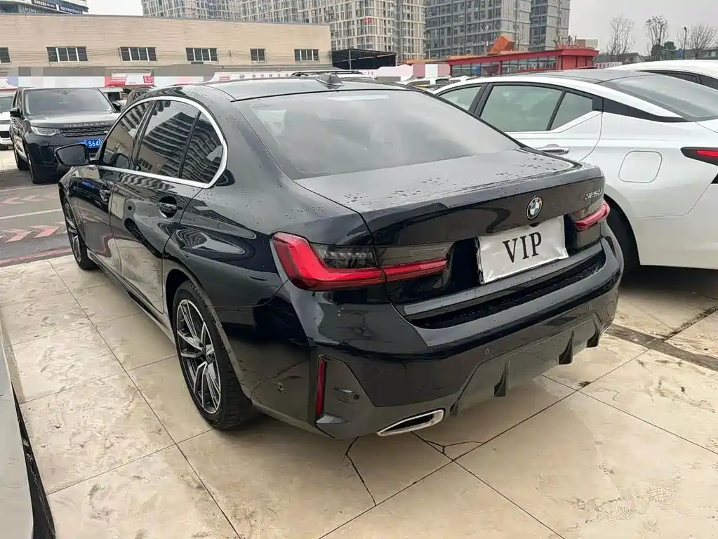BMW 3 Series 2024