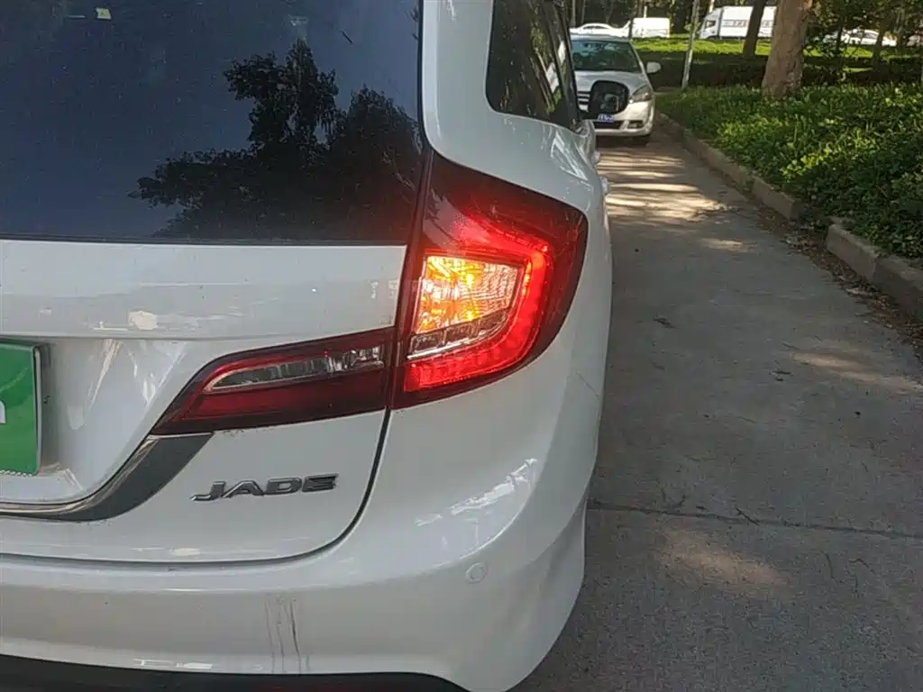Honda Jade 2015 — фото 8