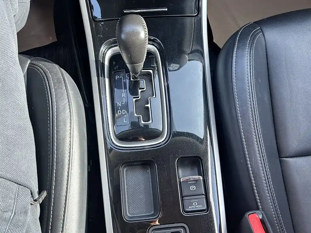 Mitsubishi Outlander 2019 — фото 13