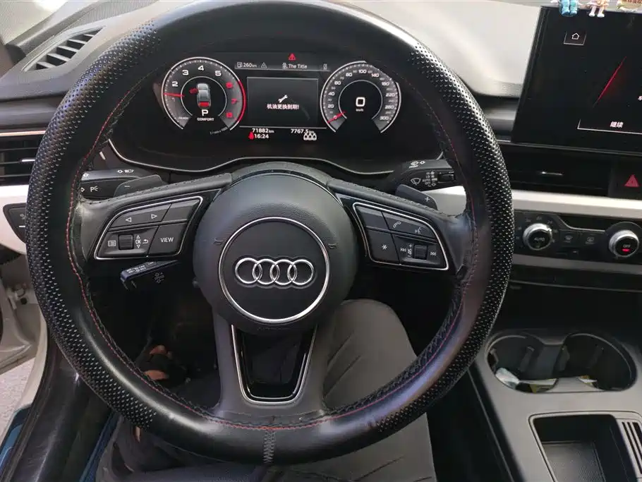 Audi A4L 2022 — фото 15