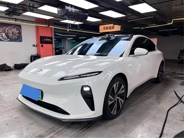 NIO ET5 2024