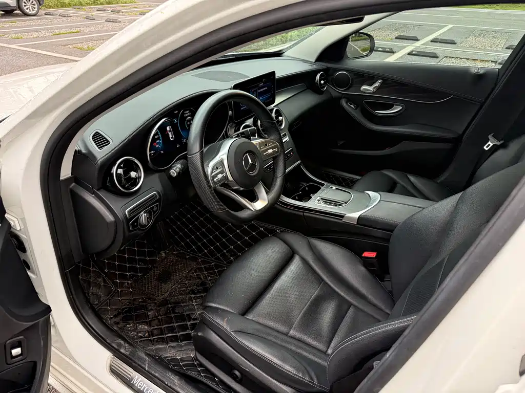 Mercedes-Benz C-Class 2021 — фото 5