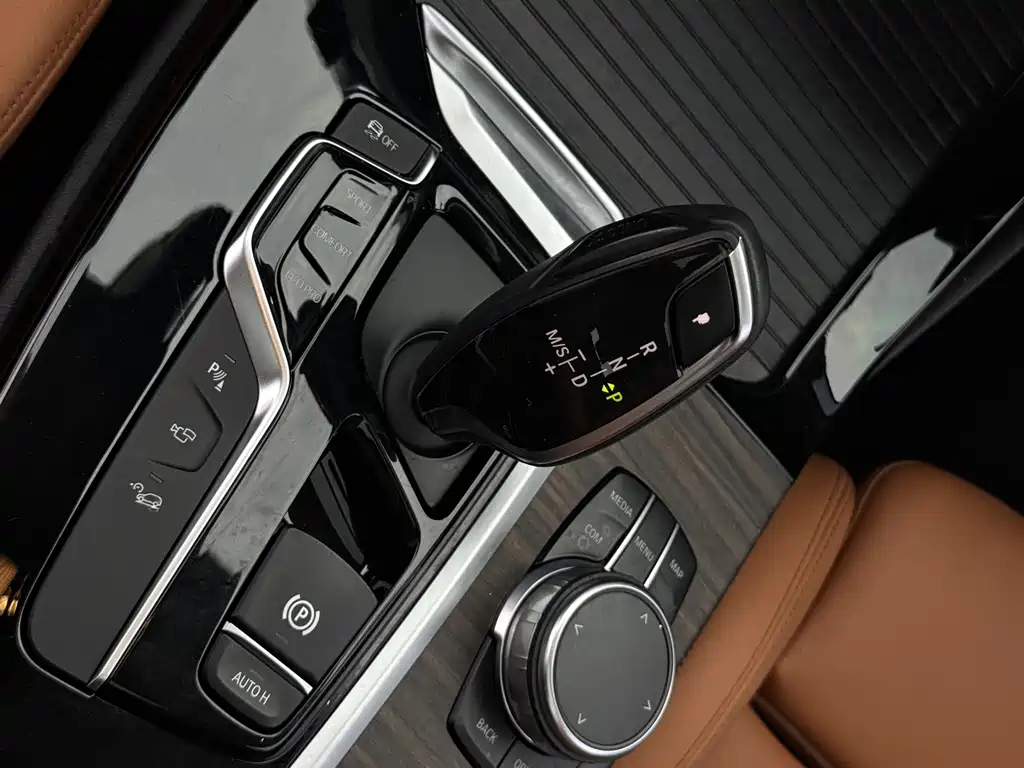 BMW X3 2018 — фото 18