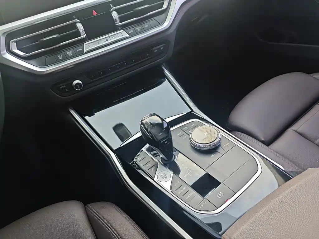 BMW 3 Series 2020 — фото 12