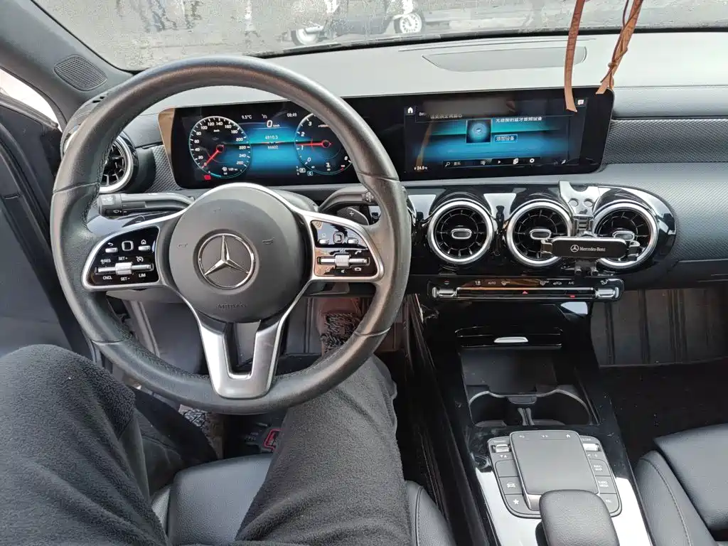 Mercedes-Benz A-Class 2021