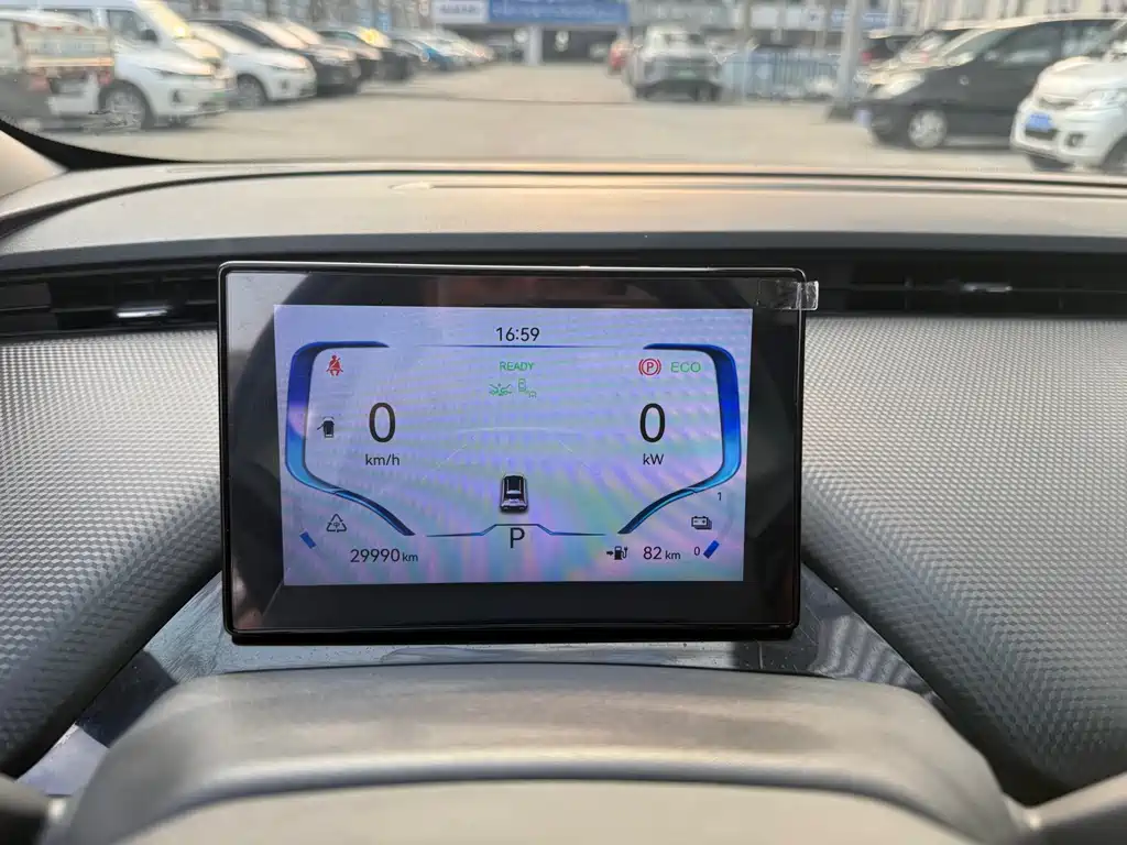 Chery New Energy Wujie Pro 2022 — фото 11