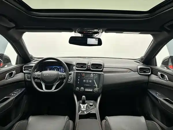 Lynk & Co 03 2019