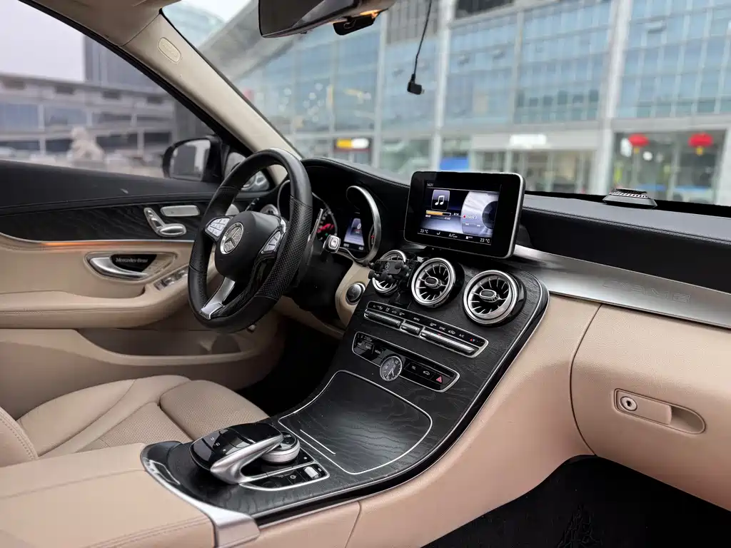 Mercedes-Benz C-Class 2016 — фото 9