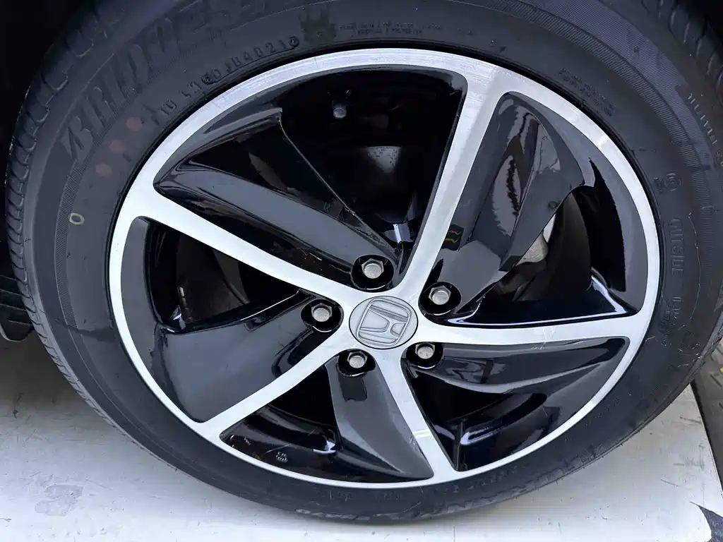 Honda Vezel 2022 — фото 15