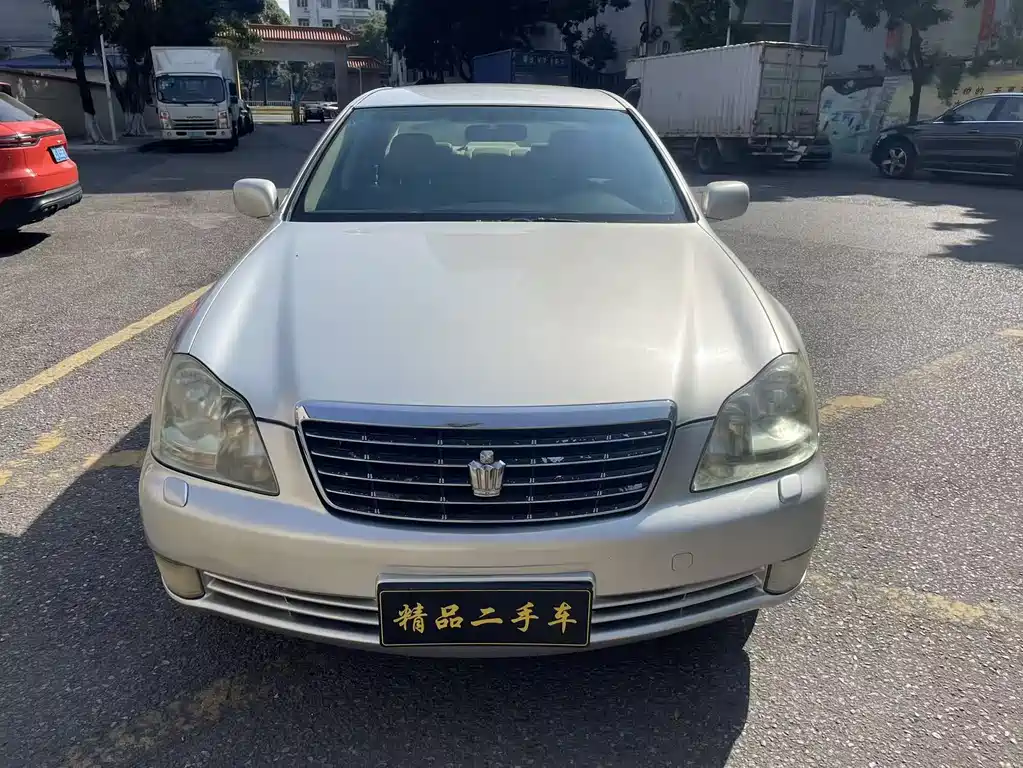 Toyota Crown 2006 — фото 2