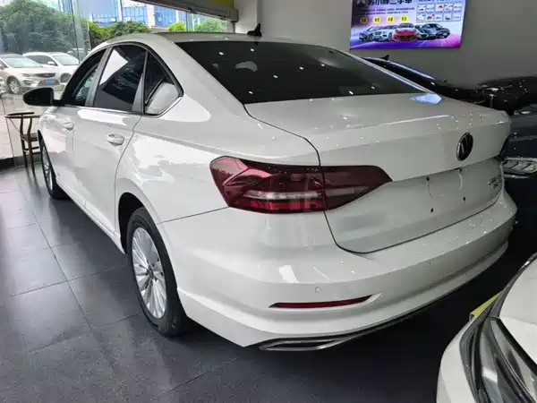 Volkswagen Lavida 2021