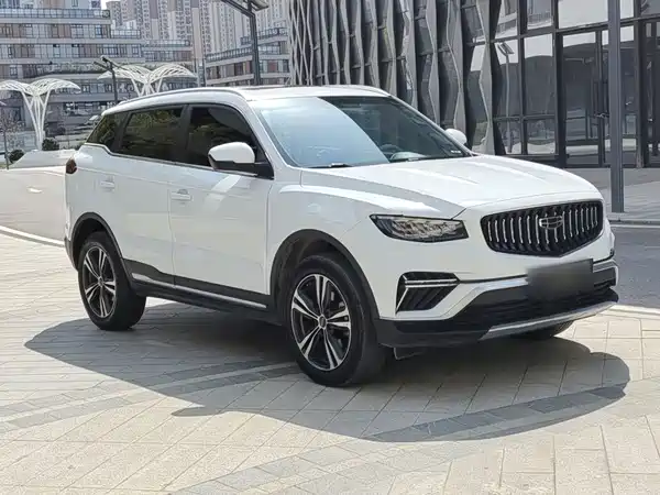 Geely Boyue 2022