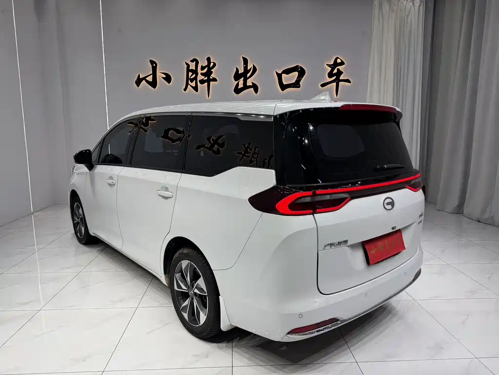GAC Motor Trumpchi M6 2022 — фото 6