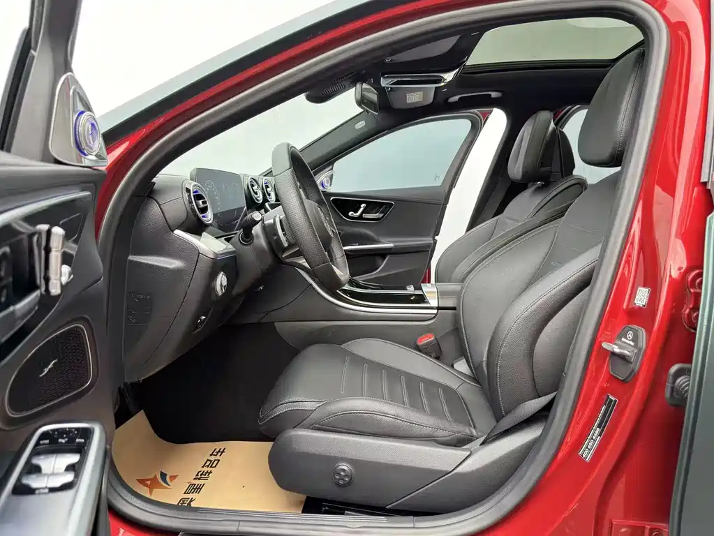 Mercedes-Benz C-Class 2022 — фото 10