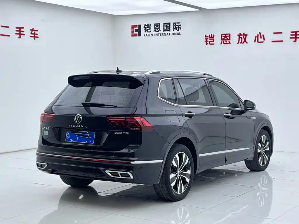 Volkswagen Tiguan L 2023 — фото 17