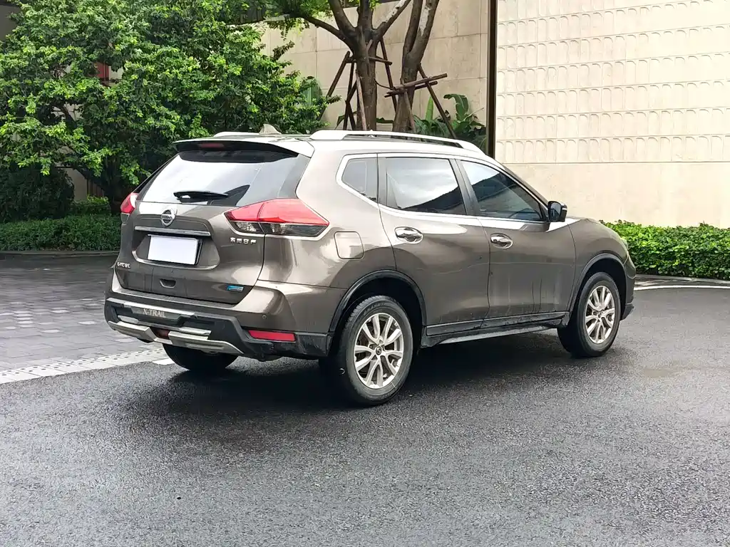 Nissan X-Trail 2018 — фото 4