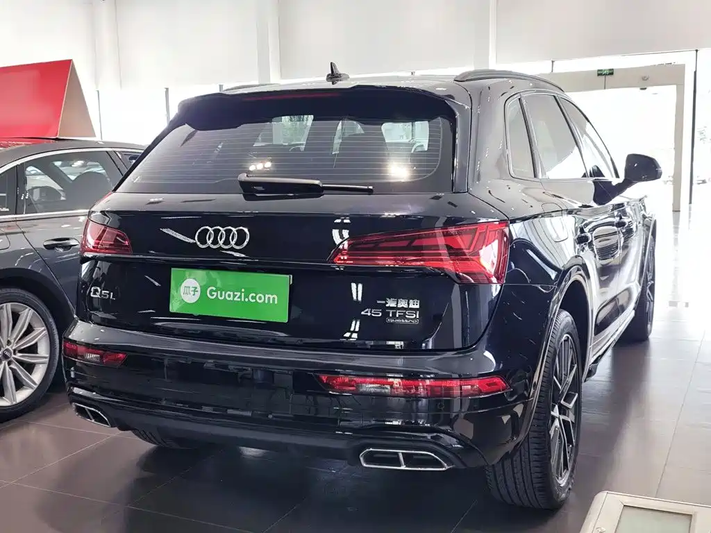 Audi Q5L 2026 — фото 7