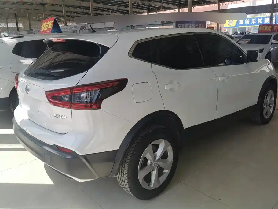 Nissan Qashqai 2023 — фото 3