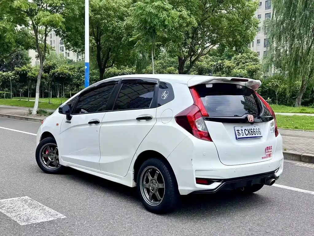 Honda Fit 2018