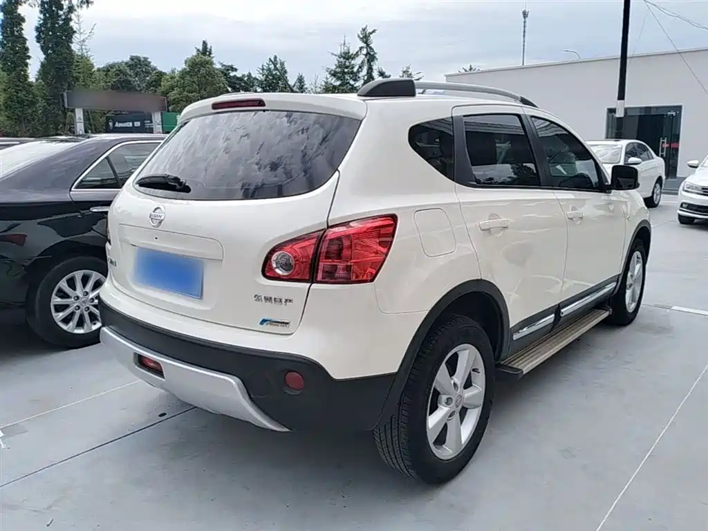 Nissan Qashqai 2015 — фото 7