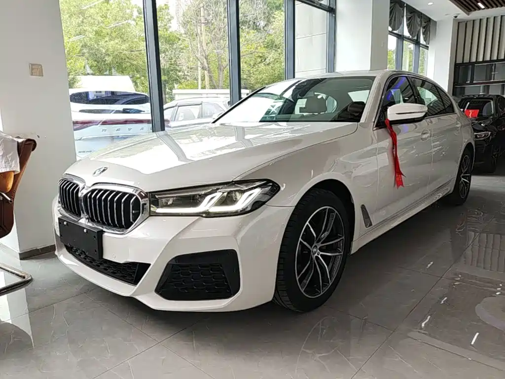 BMW 5 Series 2022