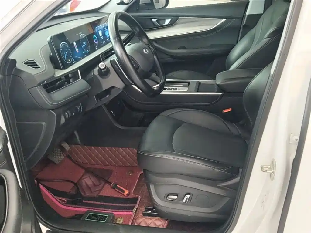 Chery Tiggo 8 2023 — фото 15