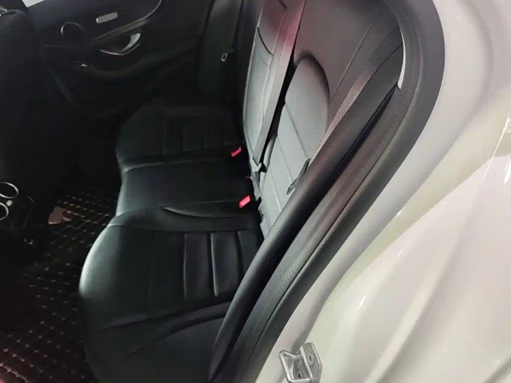 Mercedes-Benz C-Class 2020 — фото 17