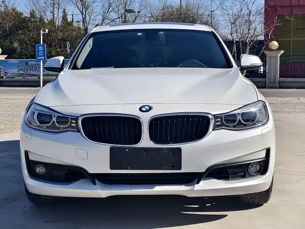 BMW 3 Series GT 2013